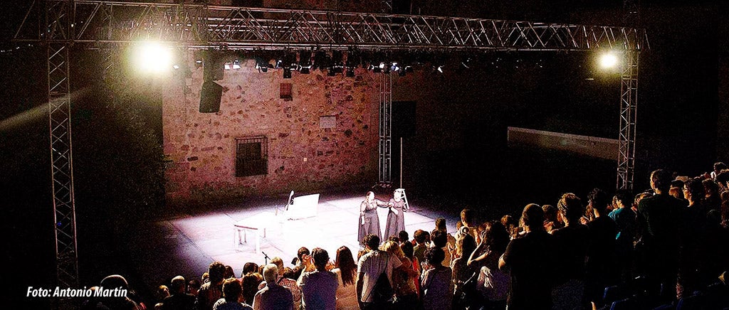 El 32 Festival de Teatro Clásico de Cáceres arranca el jueves con las entradas agotadas de tres funciones: ‘Entre bobos anda el juego’, ‘El lazarillo de Tormes’ y ‘Anfitrión’ El 32 Festival de Teatro Clásico de Cáceres arranca el jueves con las entradas agotadas de tres funciones: ‘Entre bobos anda el juego’, ‘El lazarillo de Tormes’ y ‘Anfitrión’