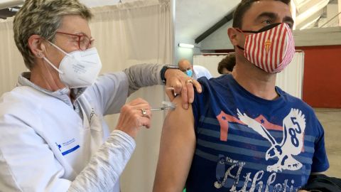 Comienza la vacunaci&oacute;n en El Molin&oacute;n (Gij&oacute;n)