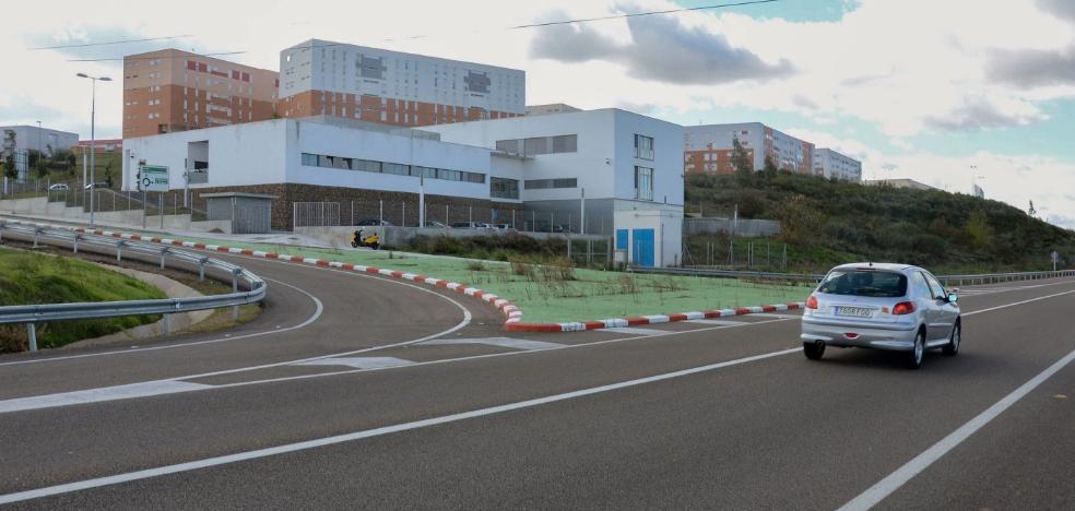 El Gobierno aprueba provisionalmente el proyecto para una glorieta en la intersección próxima al Cerro Gordo de Badajoz El Gobierno aprueba provisionalmente el proyecto para una glorieta en la intersección próxima al Cerro Gordo de Badajoz