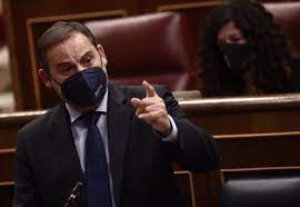 La Xunta lamenta que el Gobierno central decida unilateralmente que las comunidades asuman los costes de la suspensión de los desahucios La Xunta lamenta que el Gobierno central decida unilateralmente que las comunidades asuman los costes de la suspensión de los desahucios