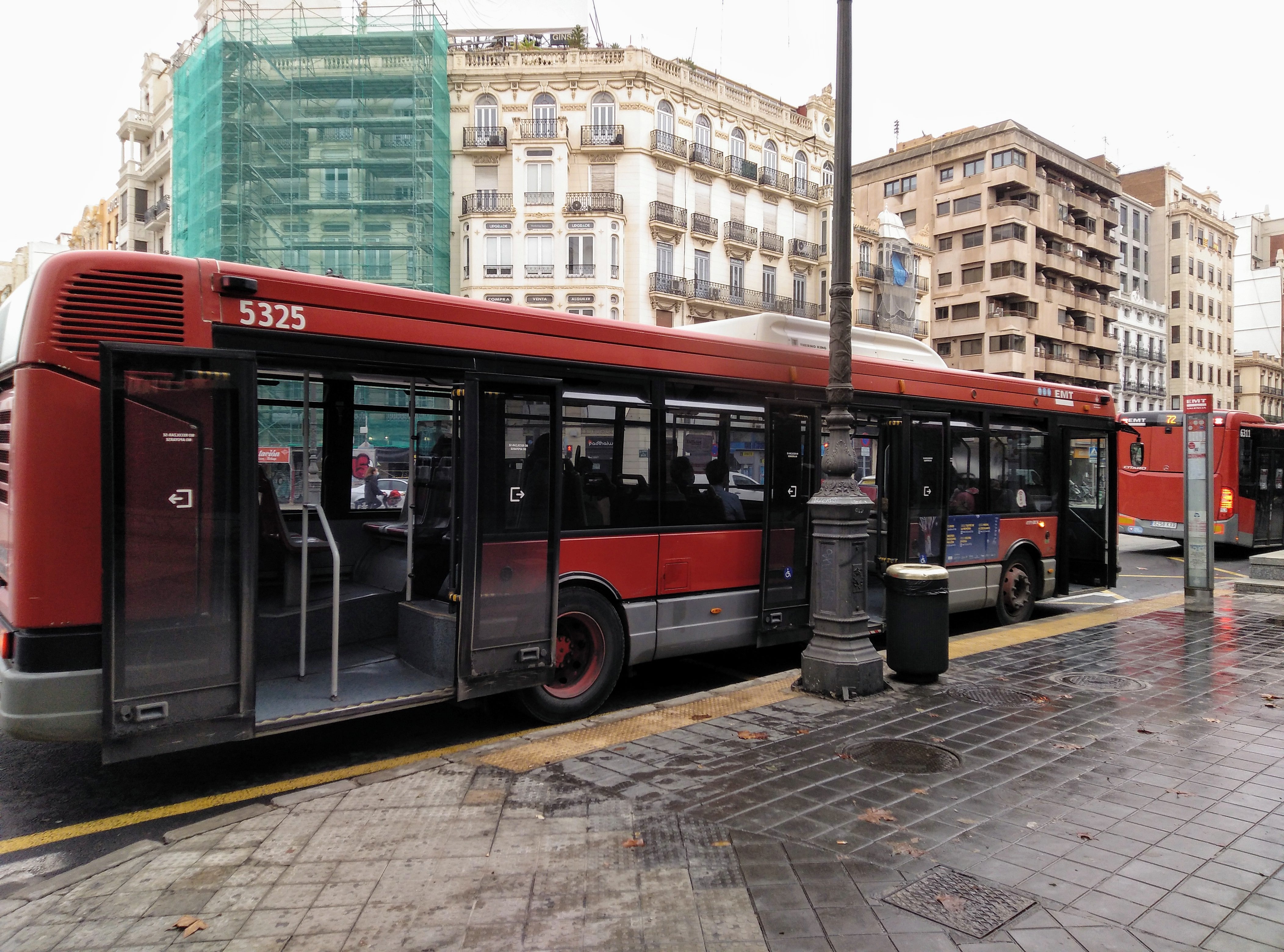 El Gobierno aportará 18,2 millones para cubrir las pérdidas de la EMT por la pandemia El Gobierno aportará 18,2 millones para cubrir las pérdidas de la EMT por la pandemia