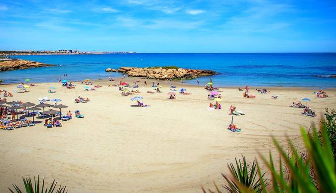 Antonio Sánchez, Concejal de Playas de Orihuela, “tenemos por delante un verano para disfrutar de estas playas” Antonio Sánchez, Concejal de Playas de Orihuela, “tenemos por delante un verano para disfrutar de estas playas”