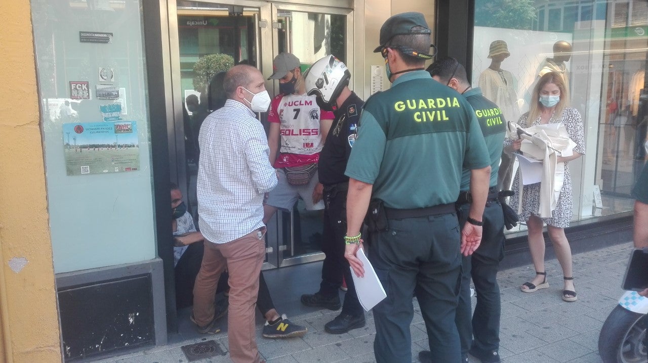 Detenido un hombre tras robar ropa en una céntrica tienda de Ciudad Real Detenido un hombre tras robar ropa en una céntrica tienda de Ciudad Real