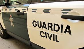 Registran una 'tienda del espía' en Marbella en un operativo contra el crimen organizado Registran una 'tienda del espía' en Marbella en un operativo contra el crimen organizado