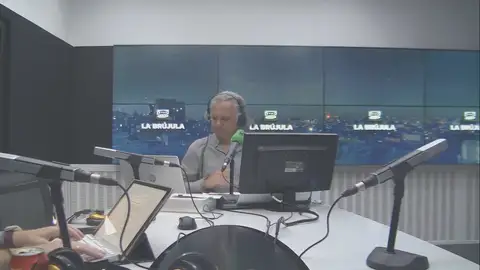 El Norte de Lucas: "Hay que arreglar lo de Cataluña y el Gobierno no puede molestarles" El Norte de Lucas: "Hay que arreglar lo de Cataluña y el Gobierno no puede molestarles"