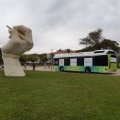 El autobús de hidrógeno en el campus de la UA