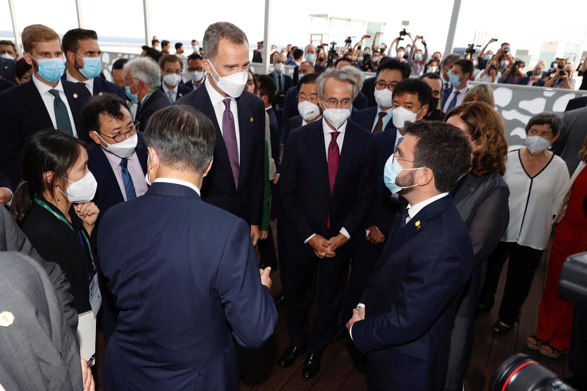 La prensa destaca el encuentro entre el Rey Felipe VI y Pere Aragonès en Cataluña La prensa destaca el encuentro entre el Rey Felipe VI y Pere Aragonès en Cataluña
