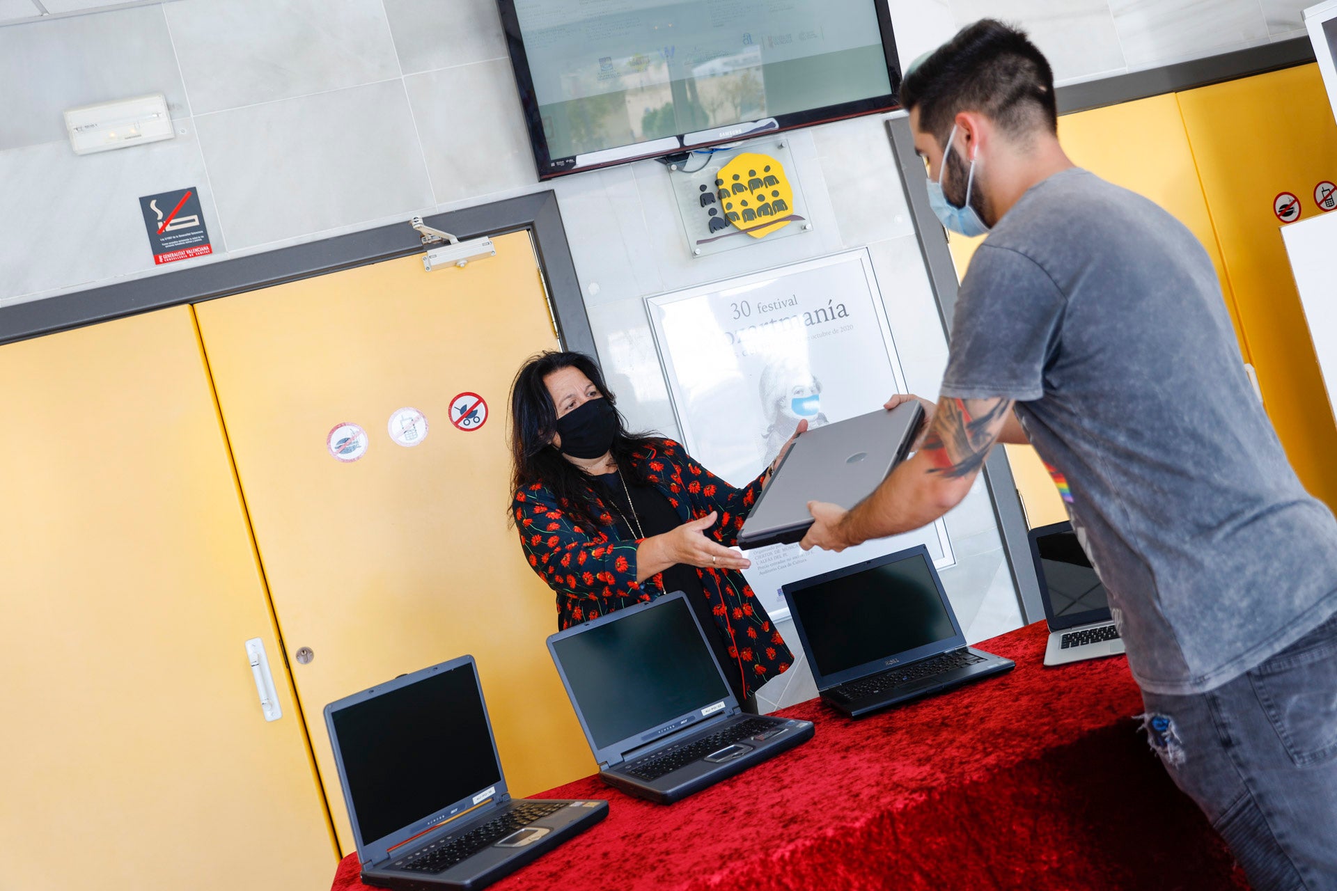 L'Alfàs del Pi crea un Banco de Dispositivos informáticos para centros escolares L'Alfàs del Pi crea un Banco de Dispositivos informáticos para centros escolares