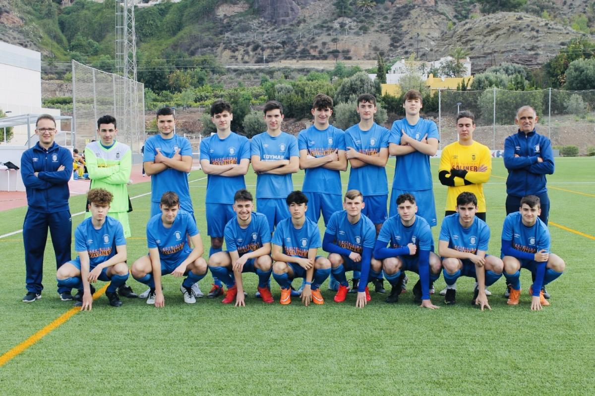 Los Juveniles del C.F.U.E. Finestrat ascienden a 1ª REgional como campeones de liga Los Juveniles del C.F.U.E. Finestrat ascienden a 1ª REgional como campeones de liga