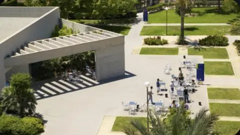 Universidad Alicante Universidad Alicante