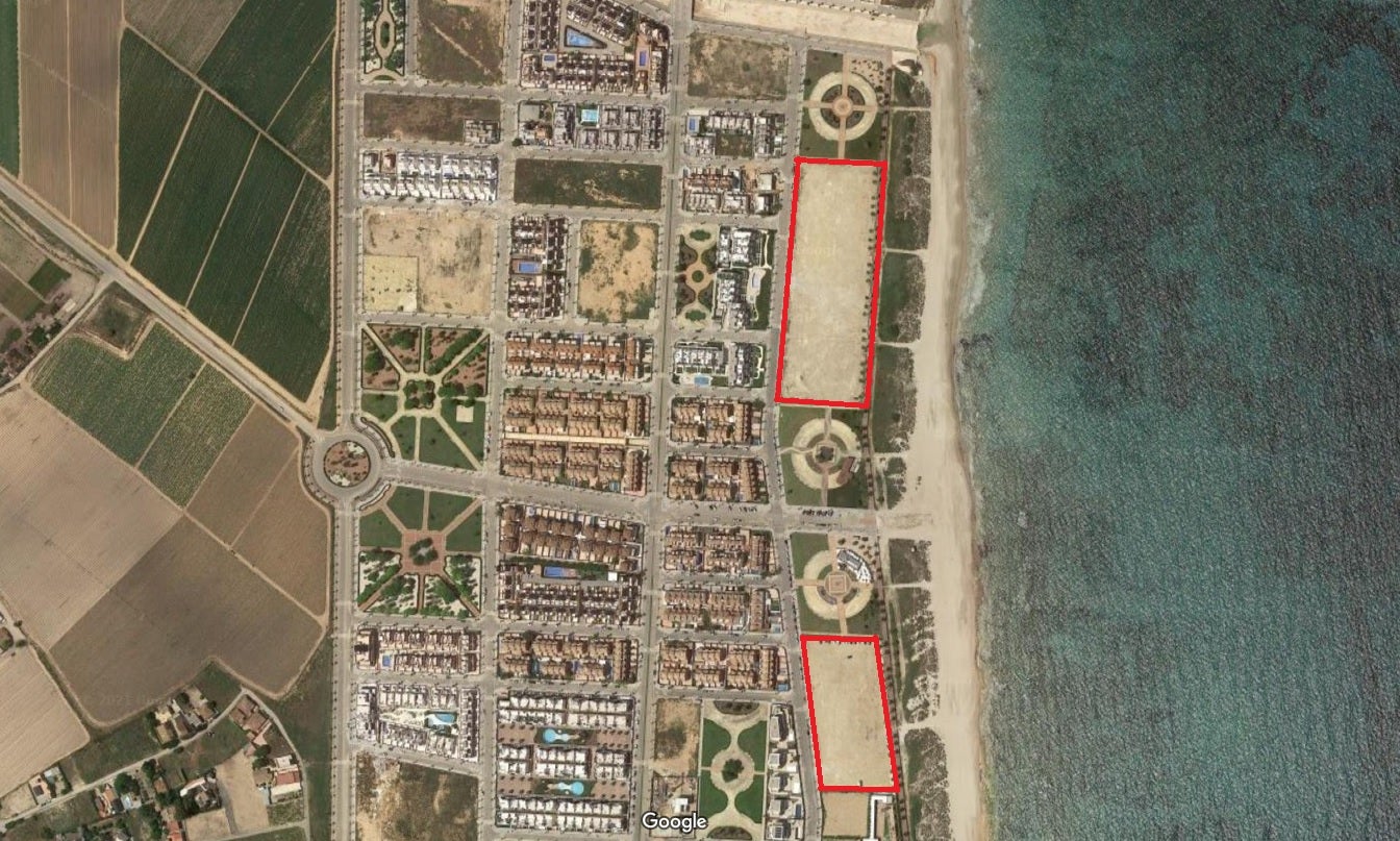 El Órgano Gestor de Playas acuerda reabrir los parkings de las playas El Órgano Gestor de Playas acuerda reabrir los parkings de las playas