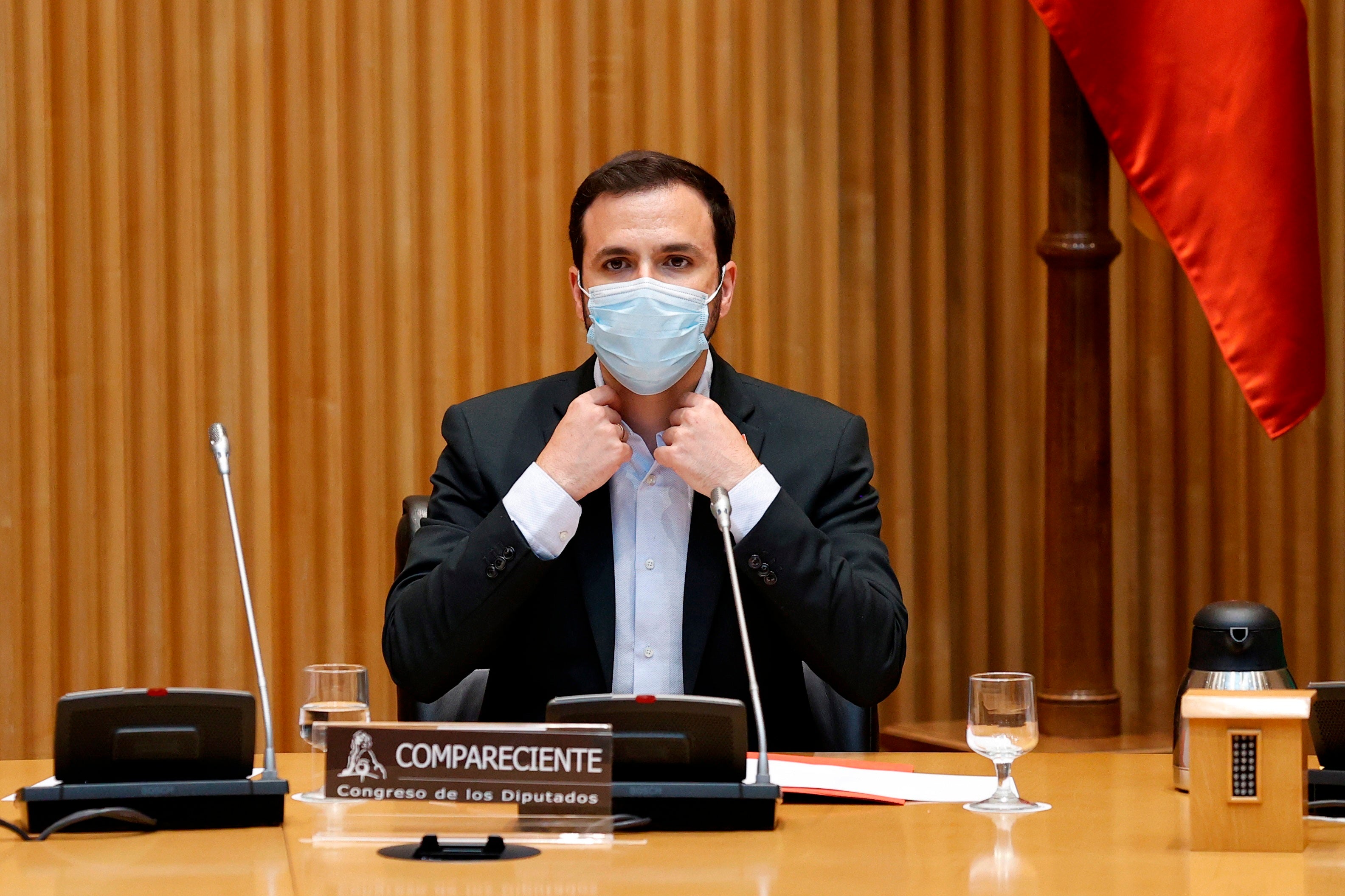 Tertulia: ¿Qué debemos hacer ante la quinta ola del virus? Tertulia: ¿Qué debemos hacer ante la quinta ola del virus?