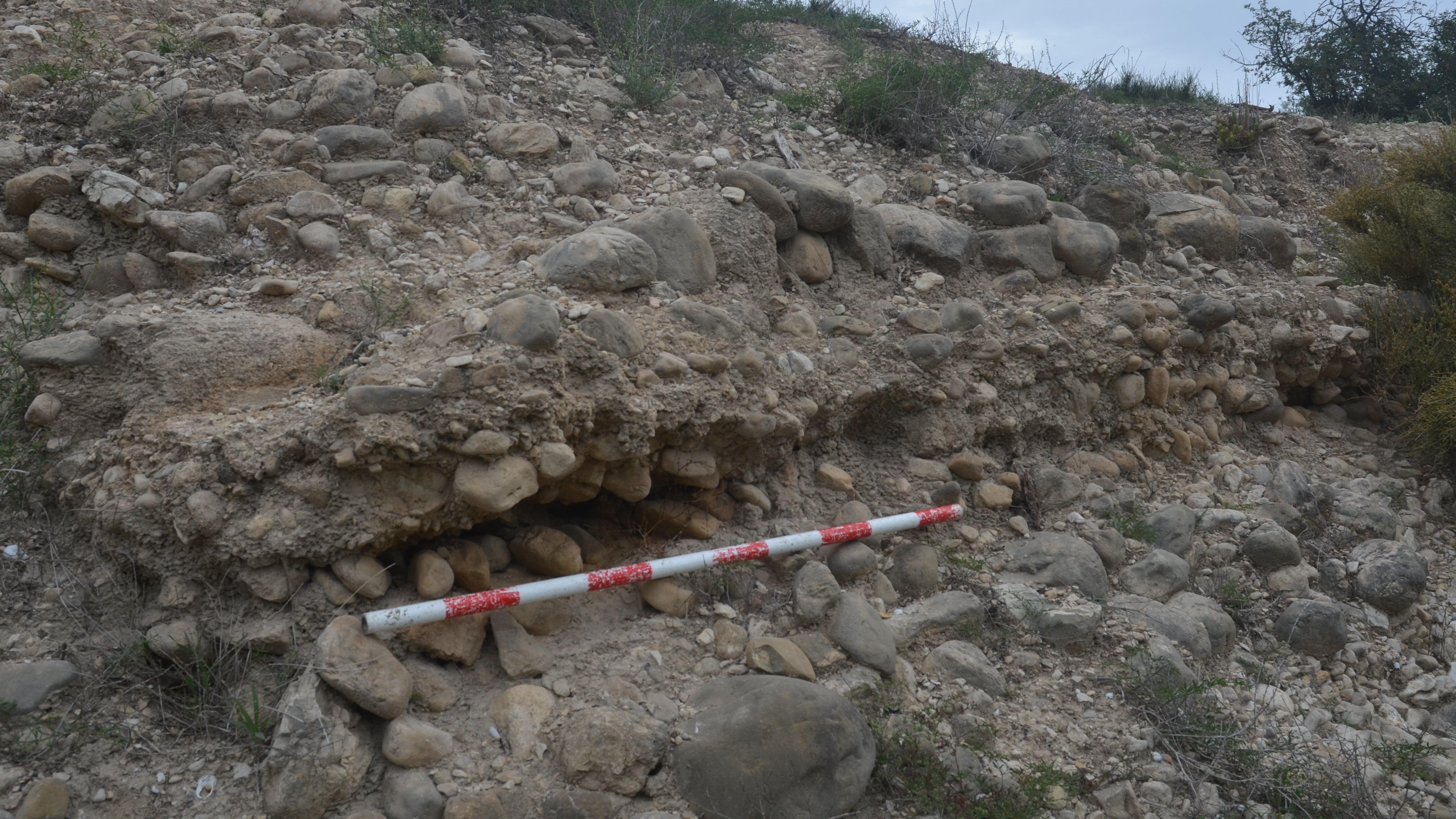 Un vecino de La Vila Joiosa descubre un acueducto que suministraba agua a la ciudad romana de Allon Un vecino de La Vila Joiosa descubre un acueducto que suministraba agua a la ciudad romana de Allon