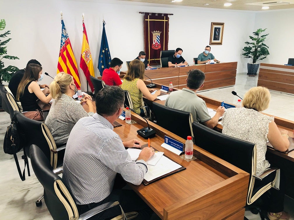 Finestrat lanza una línea de ayudas "pionera" para las hipotecas de residentes habituales Finestrat lanza una línea de ayudas "pionera" para las hipotecas de residentes habituales