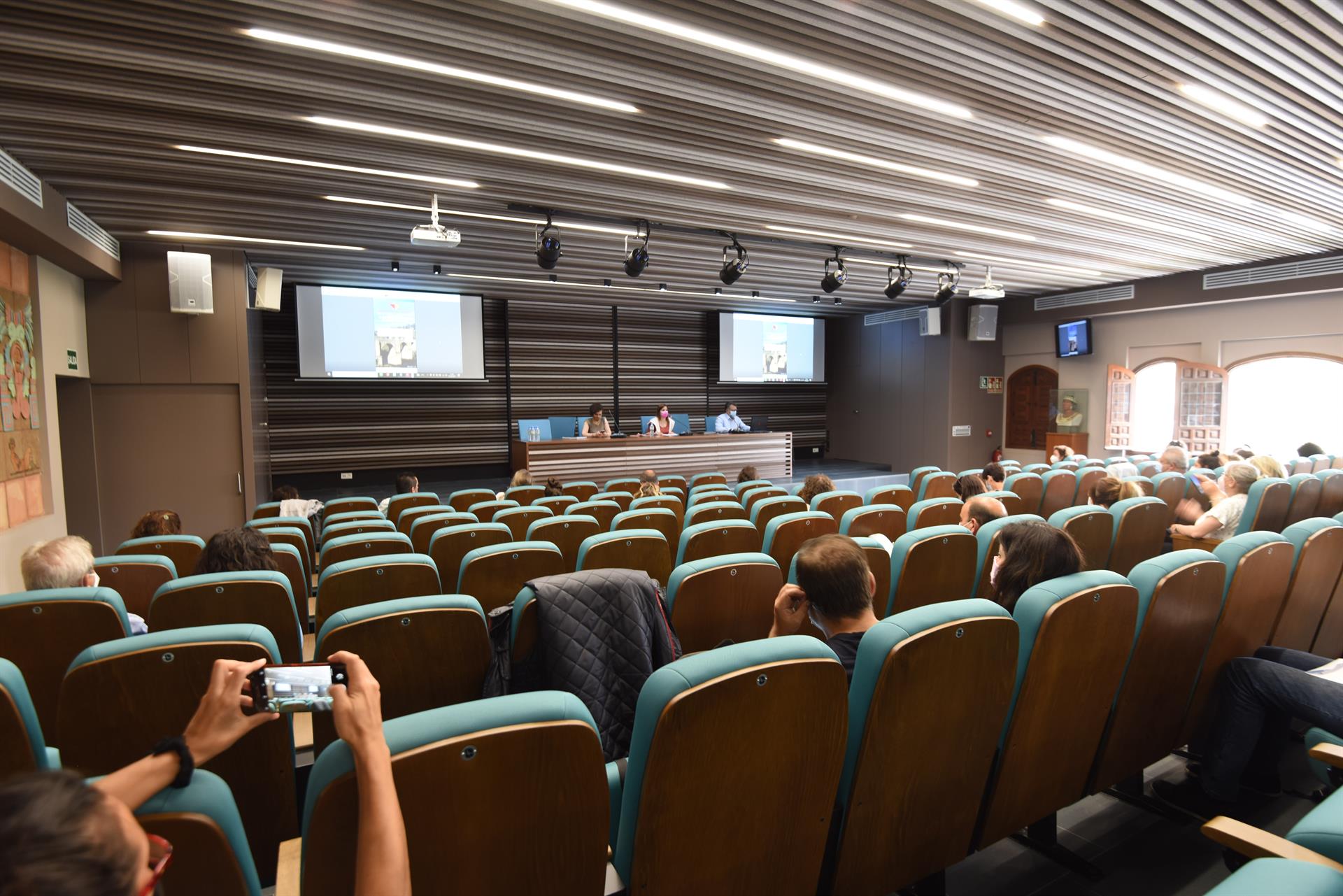 Los 52 Centros de Interpretación de la provincia de Cáceres se digitalizan para recabar datos de los visitantes Los 52 Centros de Interpretación de la provincia de Cáceres se digitalizan para recabar datos de los visitantes