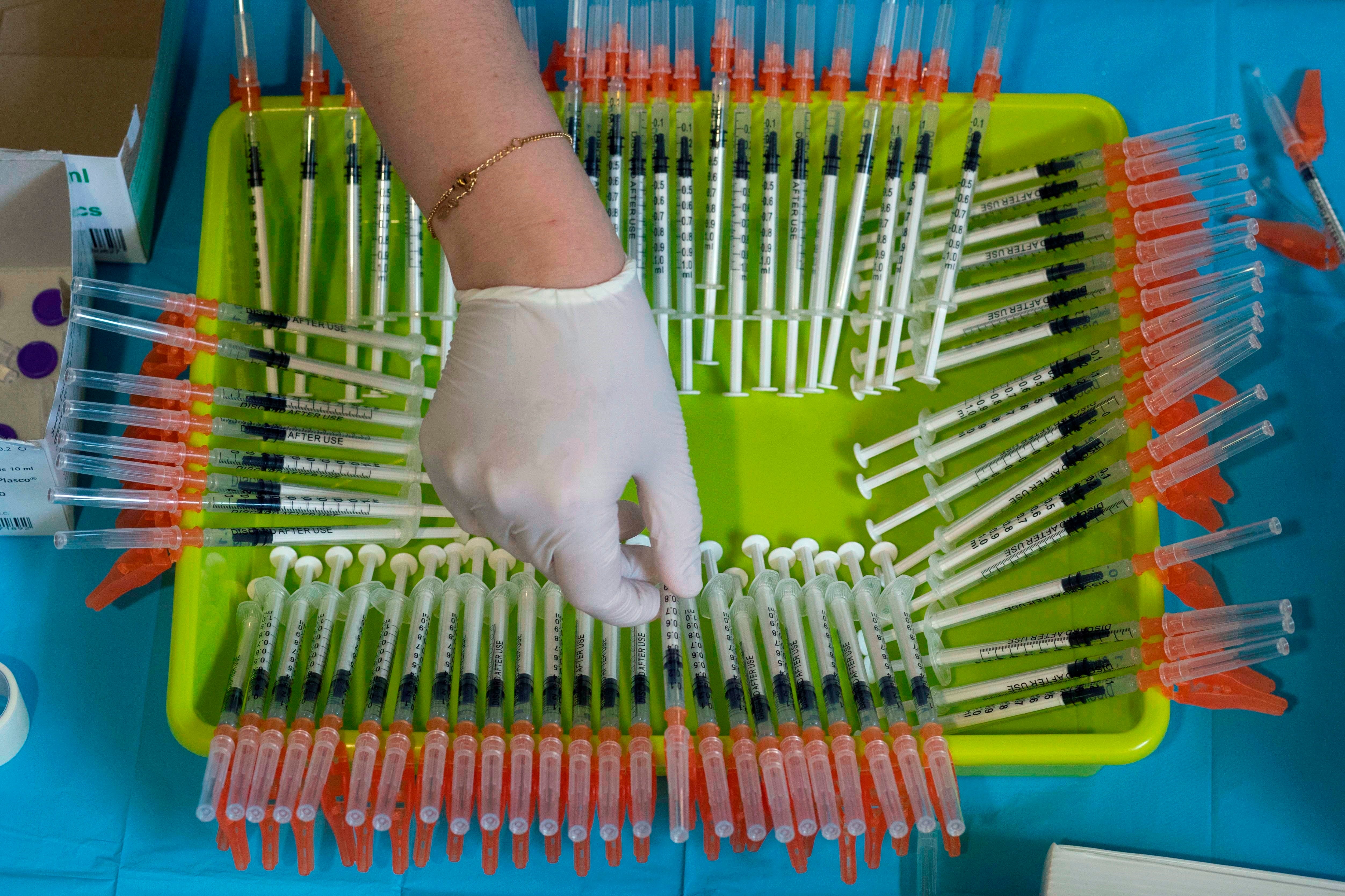Importante descenso de casos de coronavirus en una jornada con 37 positivos y sin fallecimientos. Importante descenso de casos de coronavirus en una jornada con 37 positivos y sin fallecimientos.