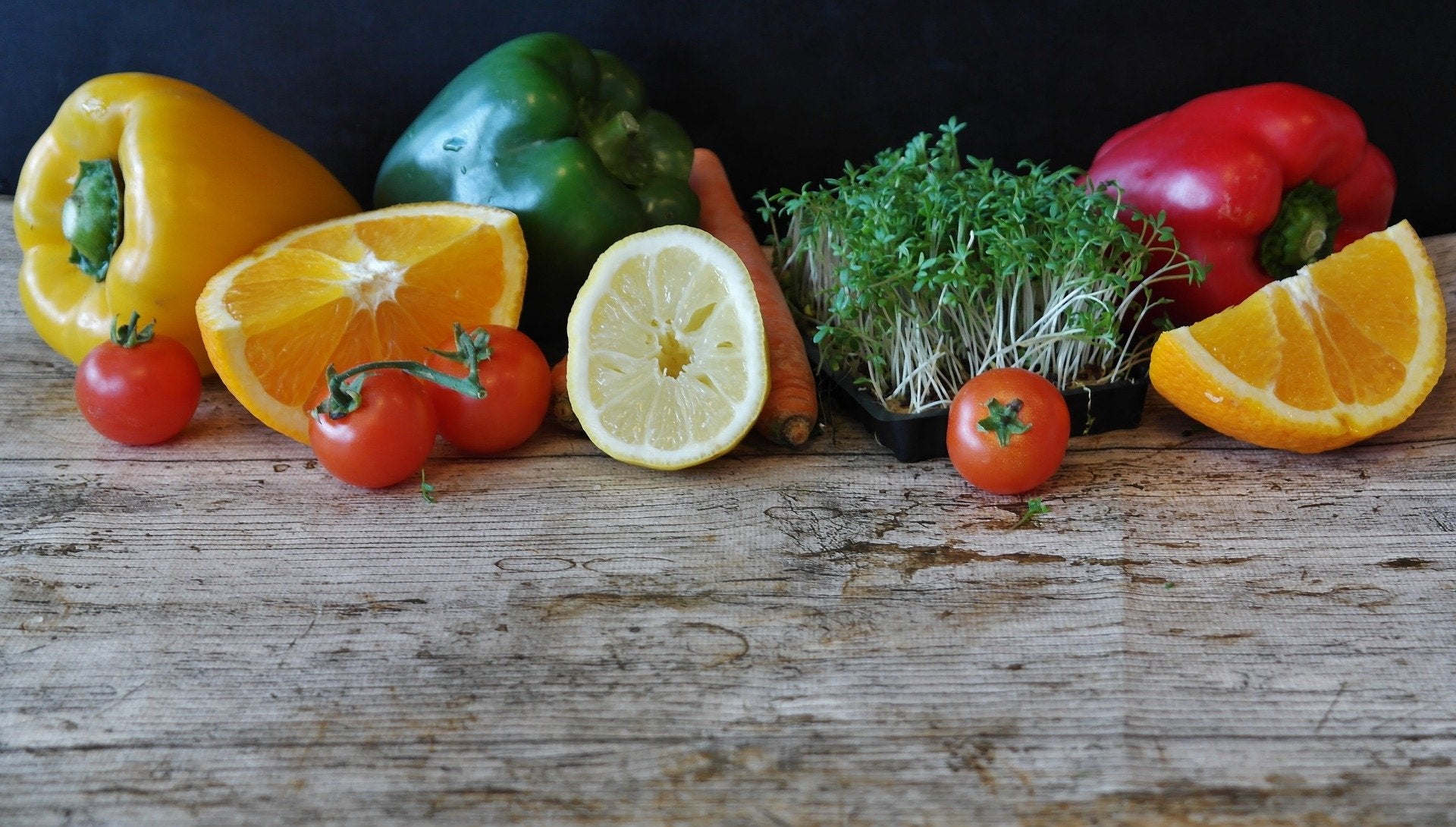El objetivo es crear conciencia para adquirir nuevos hábitos alimenticios para vivir en un planeta más sostenible El objetivo es crear conciencia para adquirir nuevos hábitos alimenticios para vivir en un planeta más sostenible