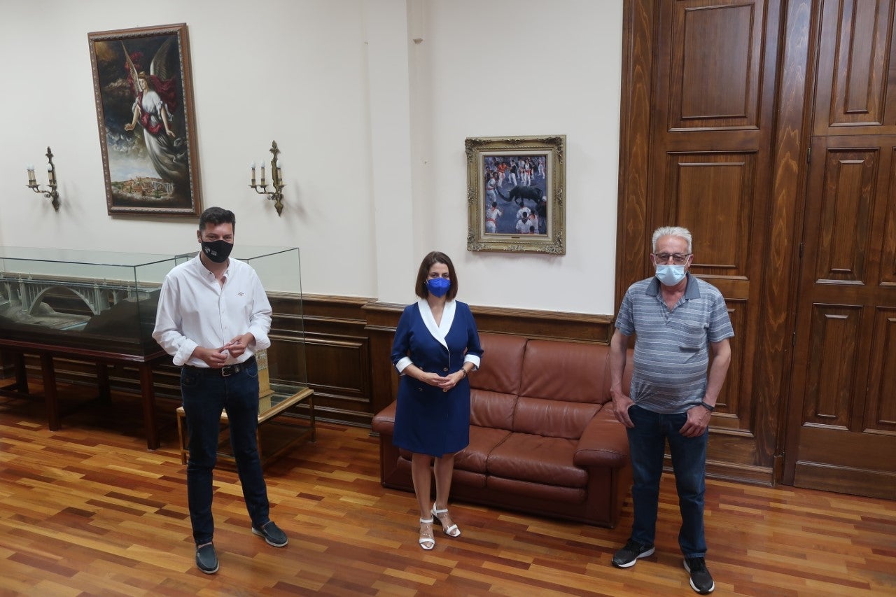 La Peña "El Agüelo" pondrá el pañuelico el 10 de julio La Peña "El Agüelo" pondrá el pañuelico el 10 de julio