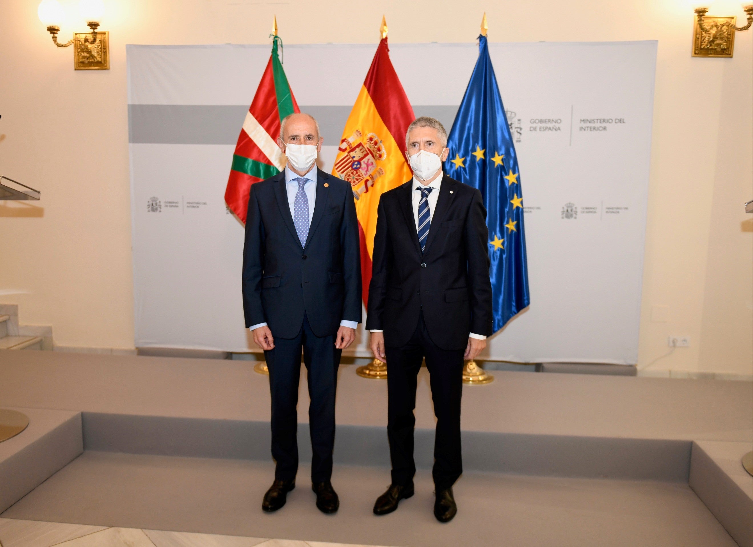 Madrid y Vitoria mejoran su coordinación en la protección de víctimas de violencia de género Madrid y Vitoria mejoran su coordinación en la protección de víctimas de violencia de género