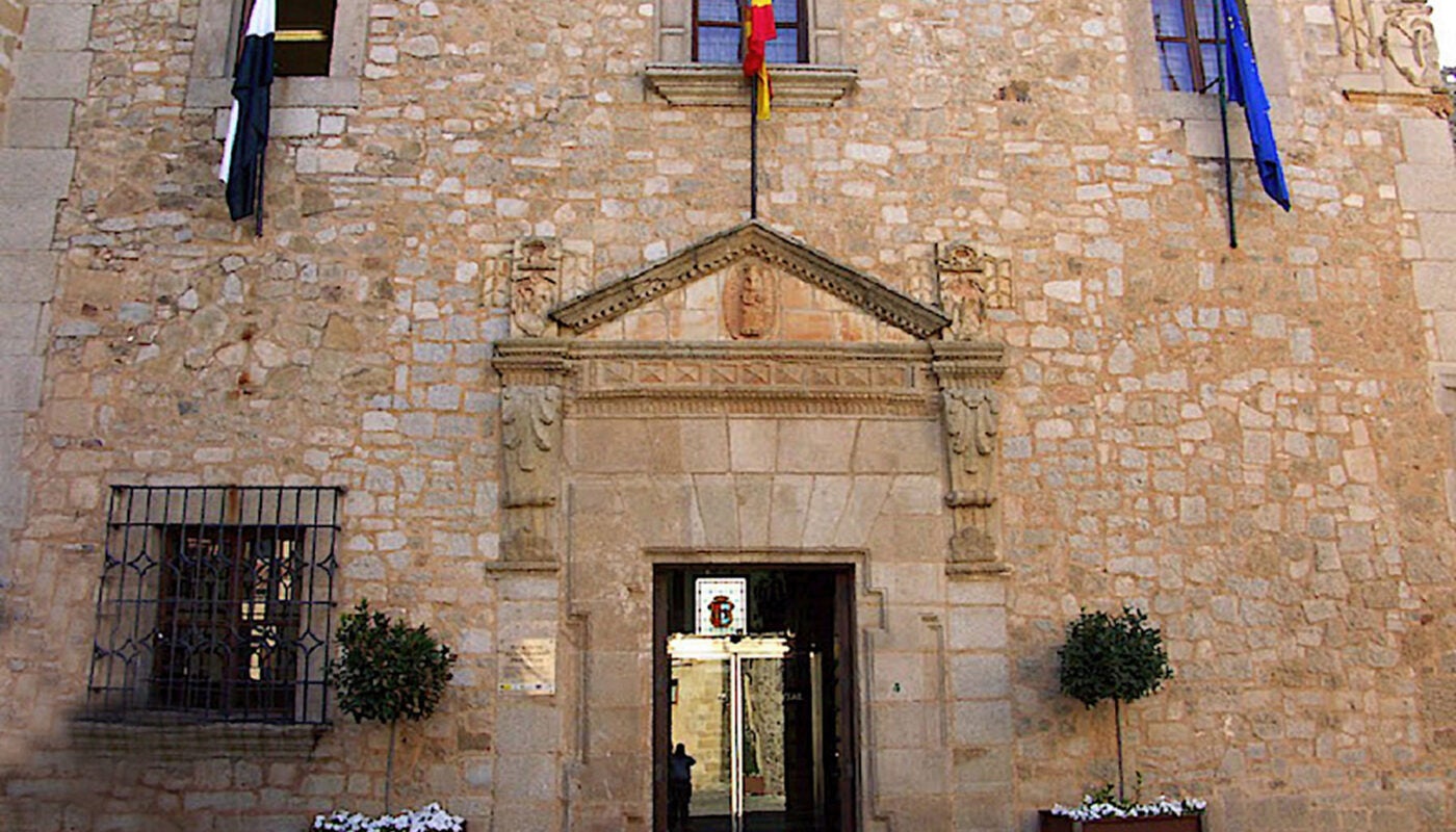 Diputación de Cáceres destina 300.000 euros para 61 proyectos de acción social en pueblos de menos de 20.000 habitantes Diputación de Cáceres destina 300.000 euros para 61 proyectos de acción social en pueblos de menos de 20.000 habitantes