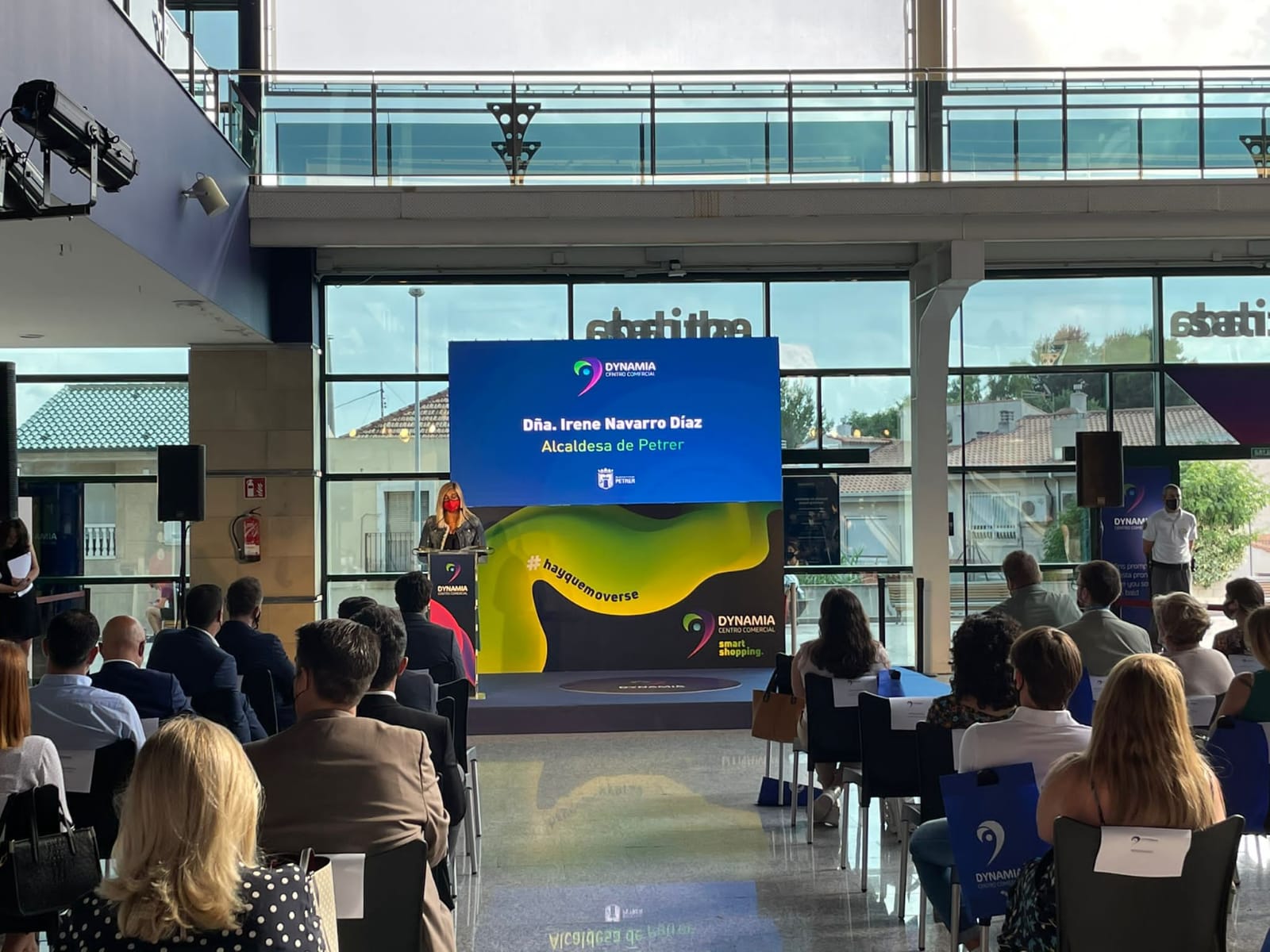 El Centro Comercial Dynamia sigue creciendo con nueva imagen y nuevas incorporaciones El Centro Comercial Dynamia sigue creciendo con nueva imagen y nuevas incorporaciones
