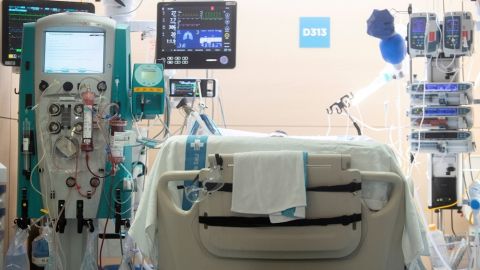 LaSexta Noticias Fin de Semana (20-06-21) Cae un 8% la ocupaci&oacute;n en UCI ante los buenos datos de vacunaci&oacute;n en Espa&ntilde;a