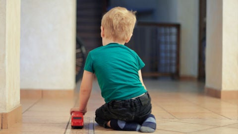 Signos de alarma del autismo en ni&ntilde;os, &iquest;sabes qu&eacute; vigilar?