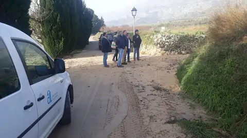 La Diputación invierte 509.000 euros en la mejora de más de 300 caminos de 80 municipios de la provincia caminos