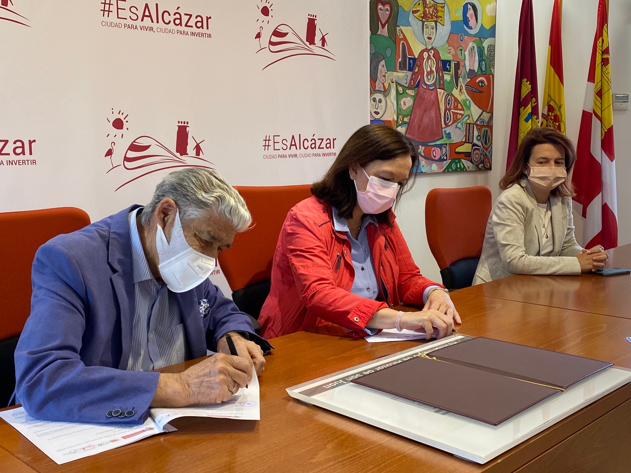 El ayuntamiento de Alcázar renueva su convenio con AFAS para el Centro Frida Kahlo El ayuntamiento de Alcázar renueva su convenio con AFAS para el Centro Frida Kahlo