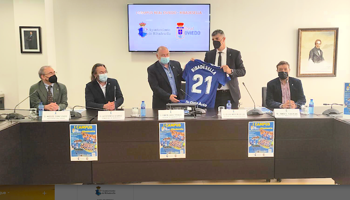 El Ayuntamiento riosellano presenta el I Campus Real Oviedo-Ribadesella El Ayuntamiento riosellano presenta el I Campus Real Oviedo-Ribadesella