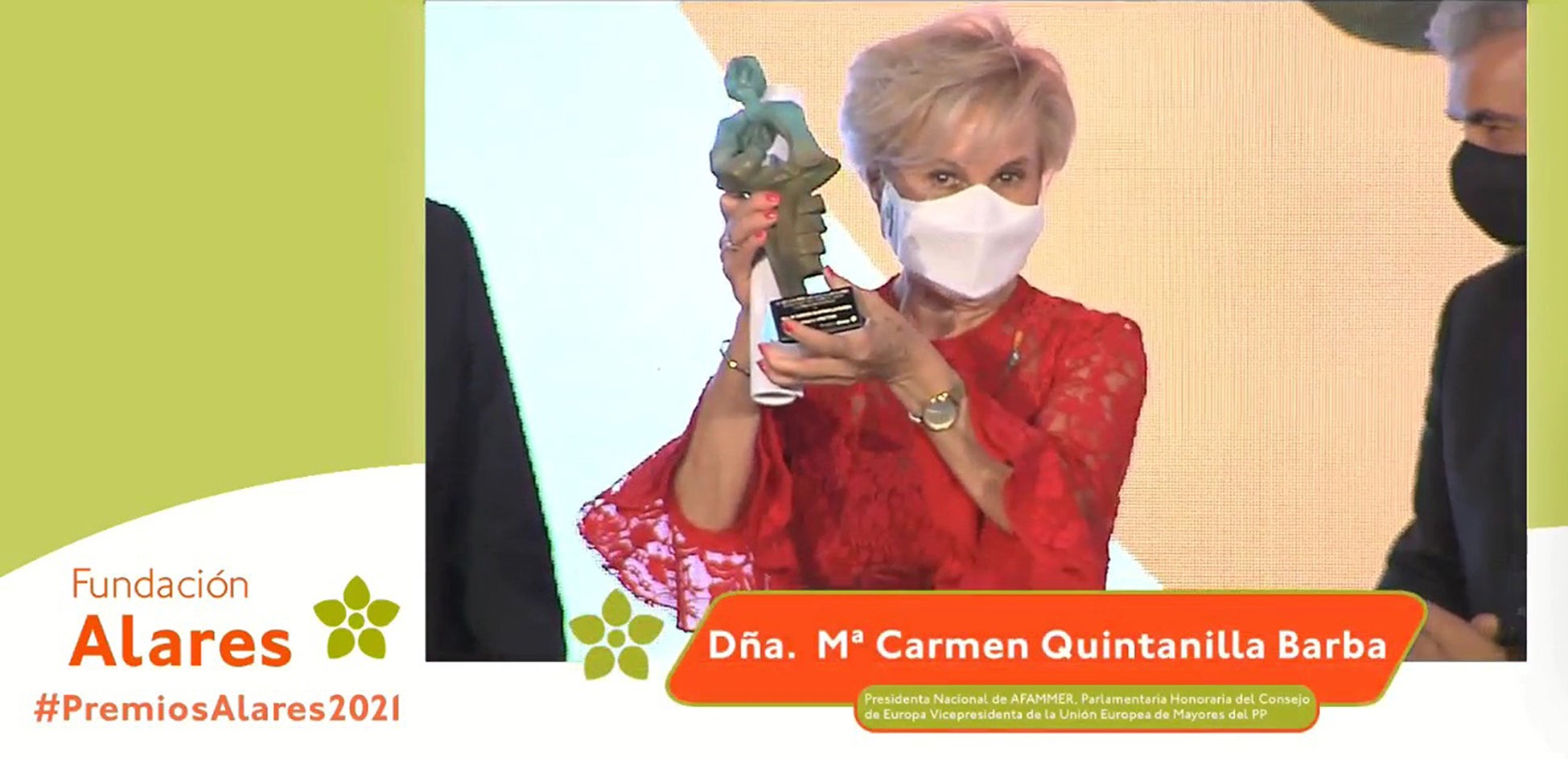 Carmen Quintanilla recibe el Premio Nacional a la Conciliación y la Corresponsabilidad de la Fundación Alares. Carmen Quintanilla recibe el Premio Nacional a la Conciliación y la Corresponsabilidad de la Fundación Alares.