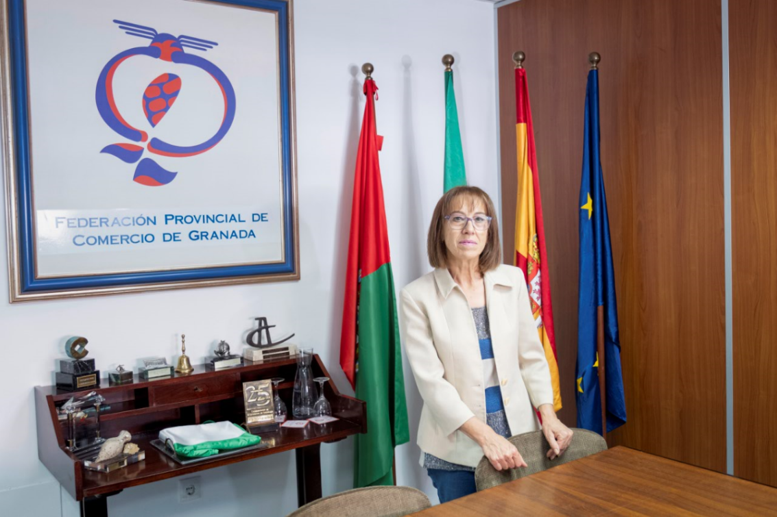 María Castillo : "La liberalización de horario no daría mayor riqueza al comercio tradicional" María Castillo : "La liberalización de horario no daría mayor riqueza al comercio tradicional"