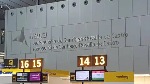 Aeropuerto Rosalía de Castro Aeropuerto Rosalía de Castro