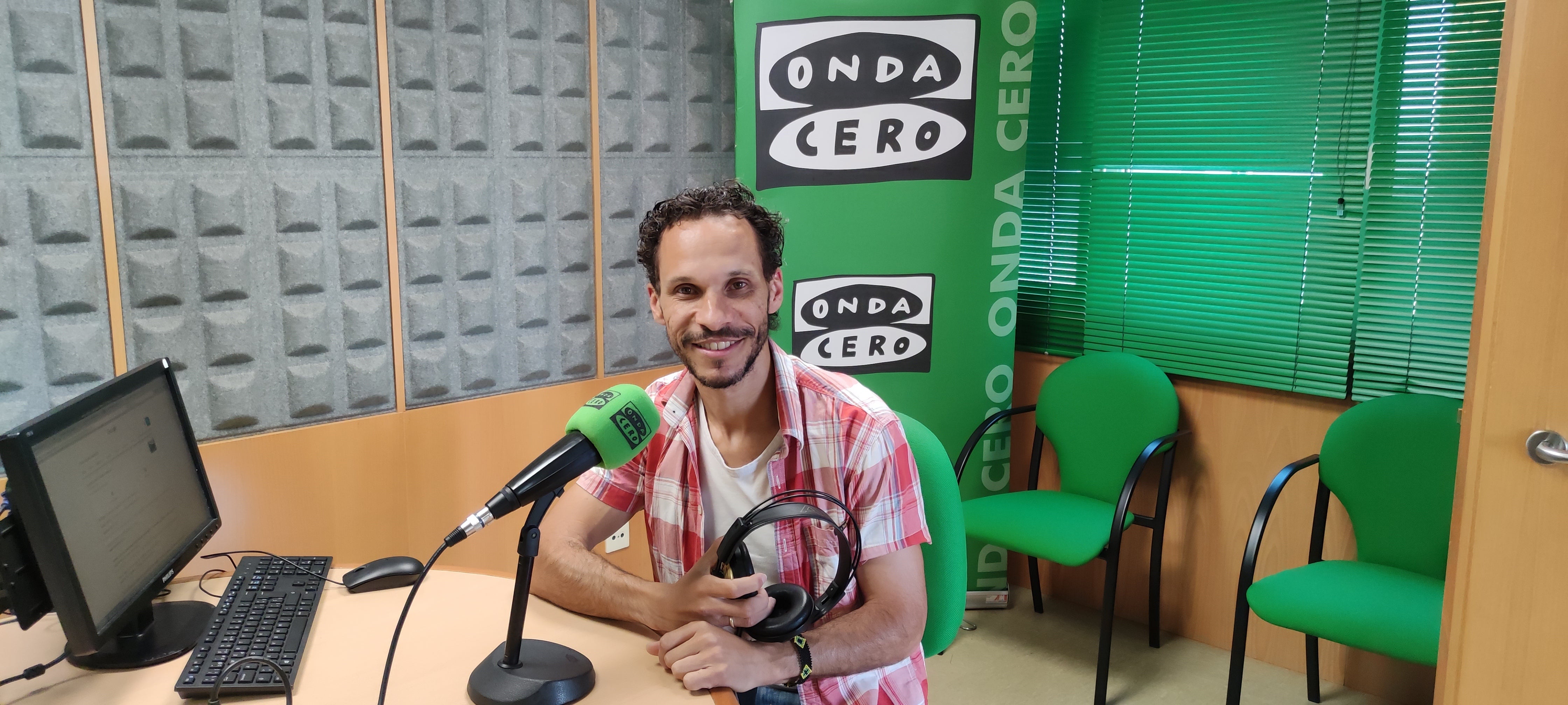 La música de Gustavo Almeida ya suena en las radios de Italia La música de Gustavo Almeida ya suena en las radios de Italia