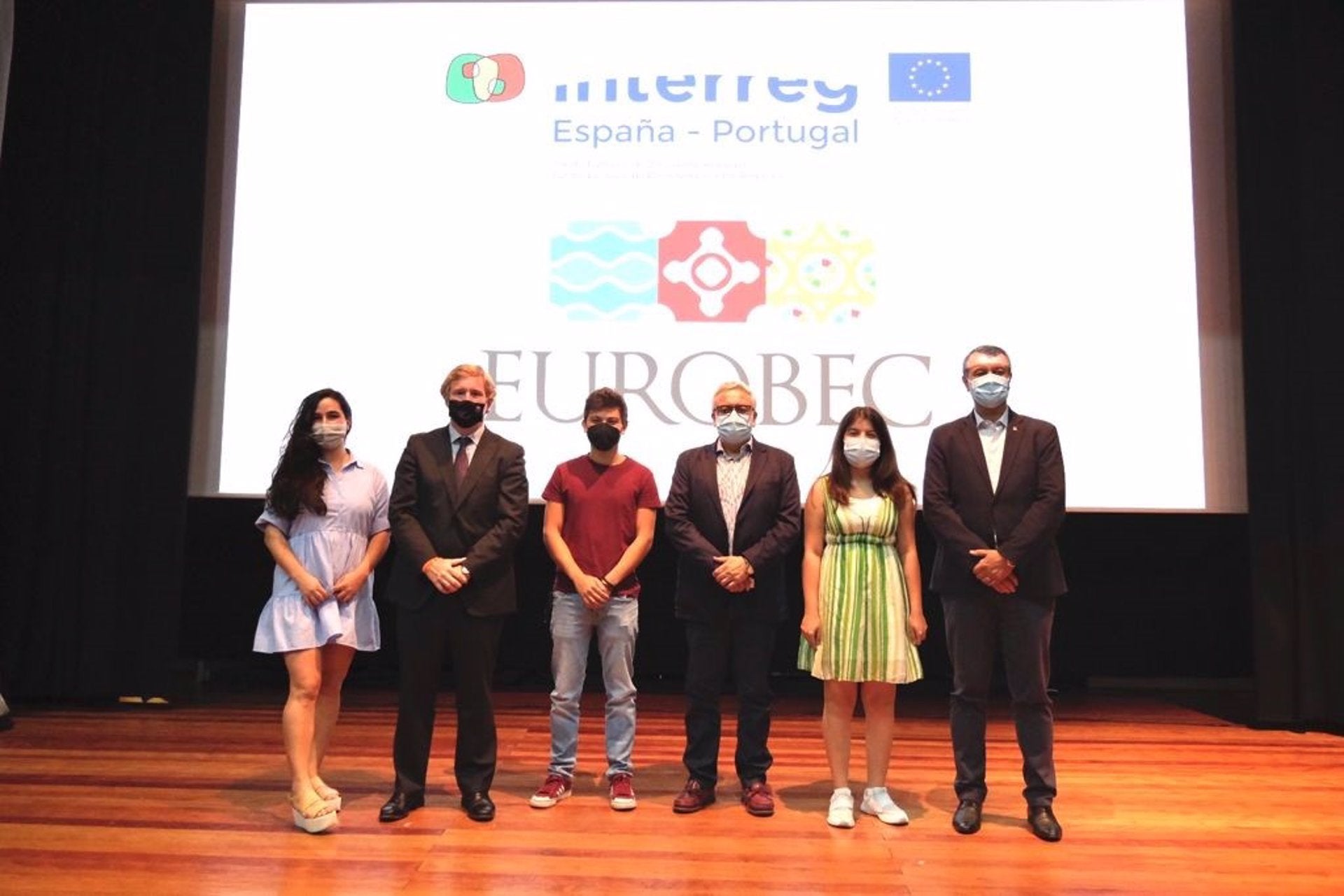 La eurociudad Eurobec cuenta con una canción oficial y un vídeo promocional bajo el lema 'Somos fuertes, flores y río' La eurociudad Eurobec cuenta con una canción oficial y un vídeo promocional bajo el lema 'Somos fuertes, flores y río'