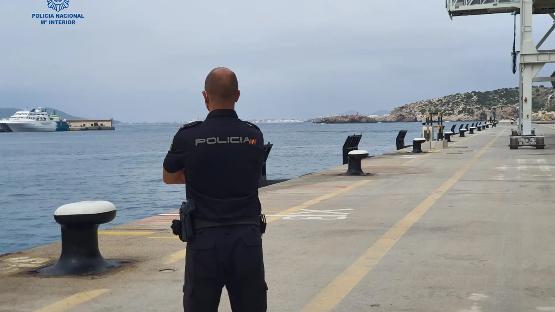 Diez migrantes son interceptados tras llegar en patera a Formentera