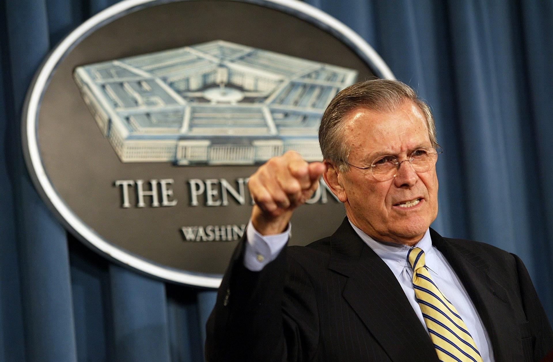 Desde las clandestinidad: Rumsfeld, el hombre de las mil mentiras Desde las clandestinidad: Rumsfeld, el hombre de las mil mentiras