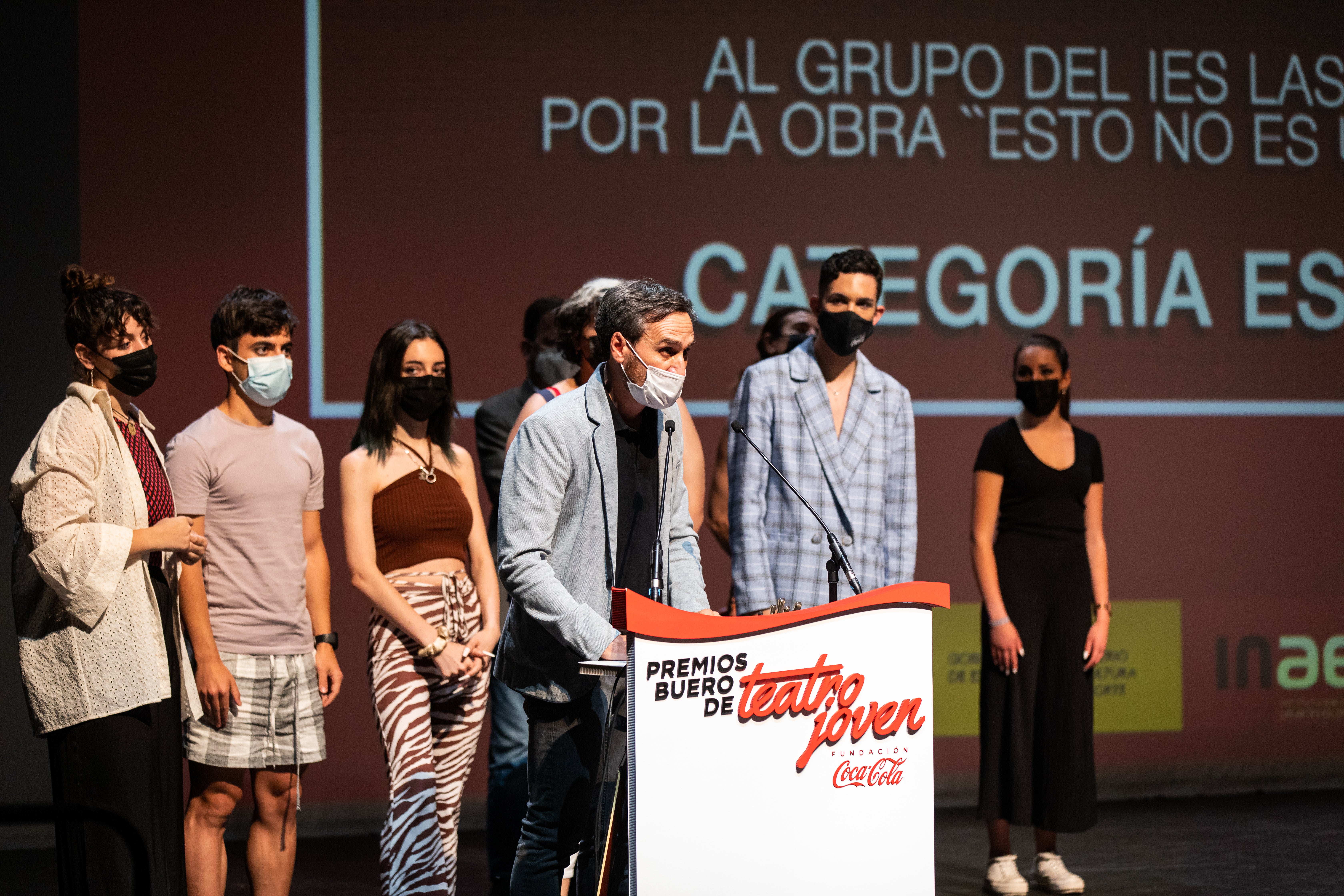 El IES Las Fuentes de Villena, tercer puesto nacional en los premios de Teatro Joven de Coca-Cola El IES Las Fuentes de Villena, tercer puesto nacional en los premios de Teatro Joven de Coca-Cola