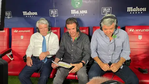 De la Morena con Enrique Cerezo y Miguel Ángel Gil De la Morena con Enrique Cerezo y Miguel Ángel Gil