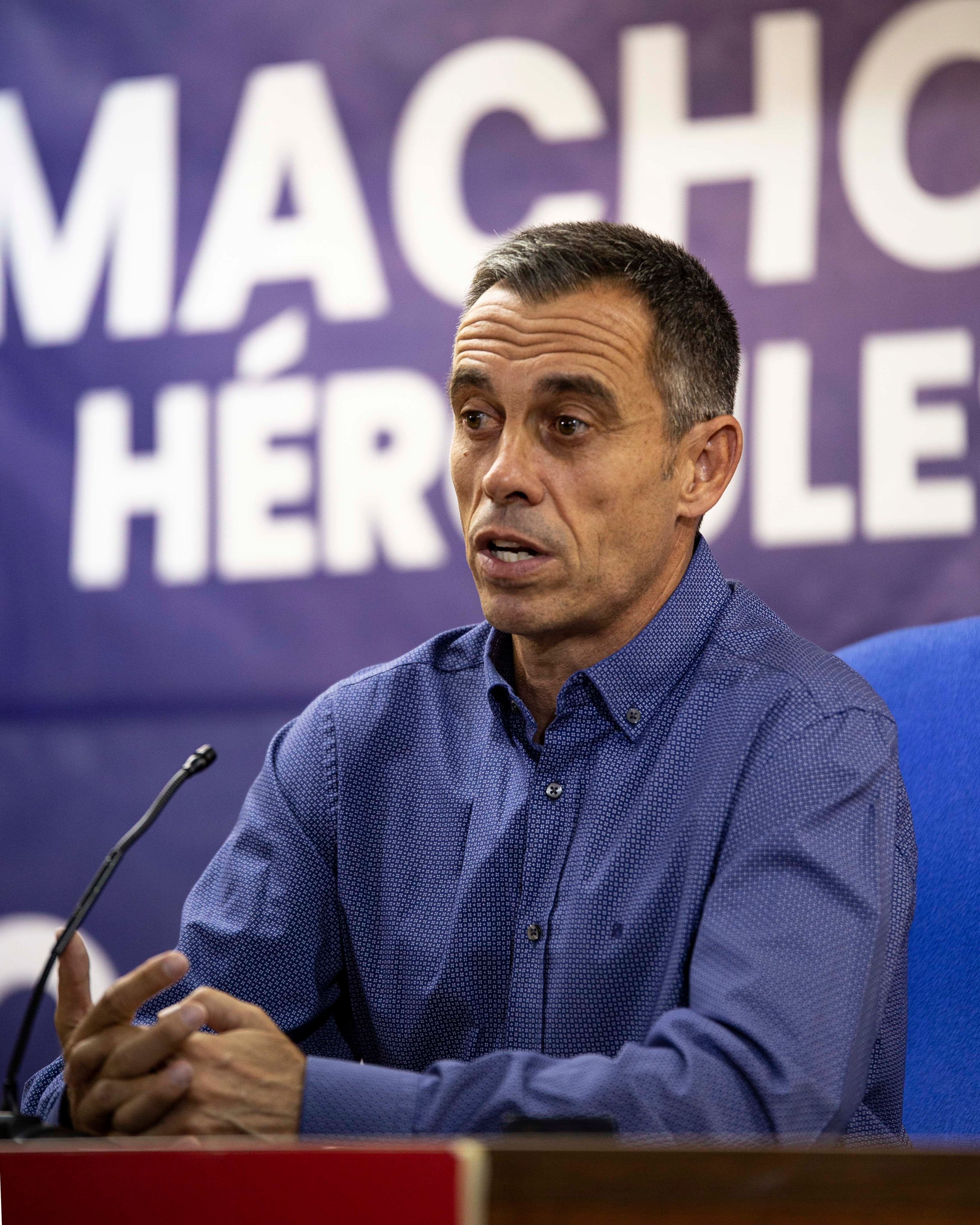 El Real Murcia busca director deportivo sin querer descentrarse de las últimas jornadas El Real Murcia busca director deportivo sin querer descentrarse de las últimas jornadas