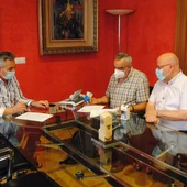 Firma del convenio en tre el Ayuntamiento de Valdepeñas y Fundación Prolibertas Firma del convenio en tre el Ayuntamiento de Valdepeñas y Fundación Prolibertas