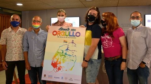 Presentación de la Semana del Orgullo en el Ayuntamiento de Alicante 