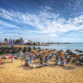 Imagen de archivo de una playa de Marbella