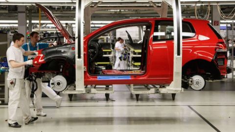 Fabricaci&oacute;n de coches