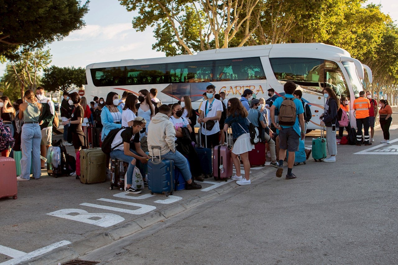 La incidencia entre los jóvenes de 20 a 29 años se dispara y ya triplica la media nacional La incidencia entre los jóvenes de 20 a 29 años se dispara y ya triplica la media nacional