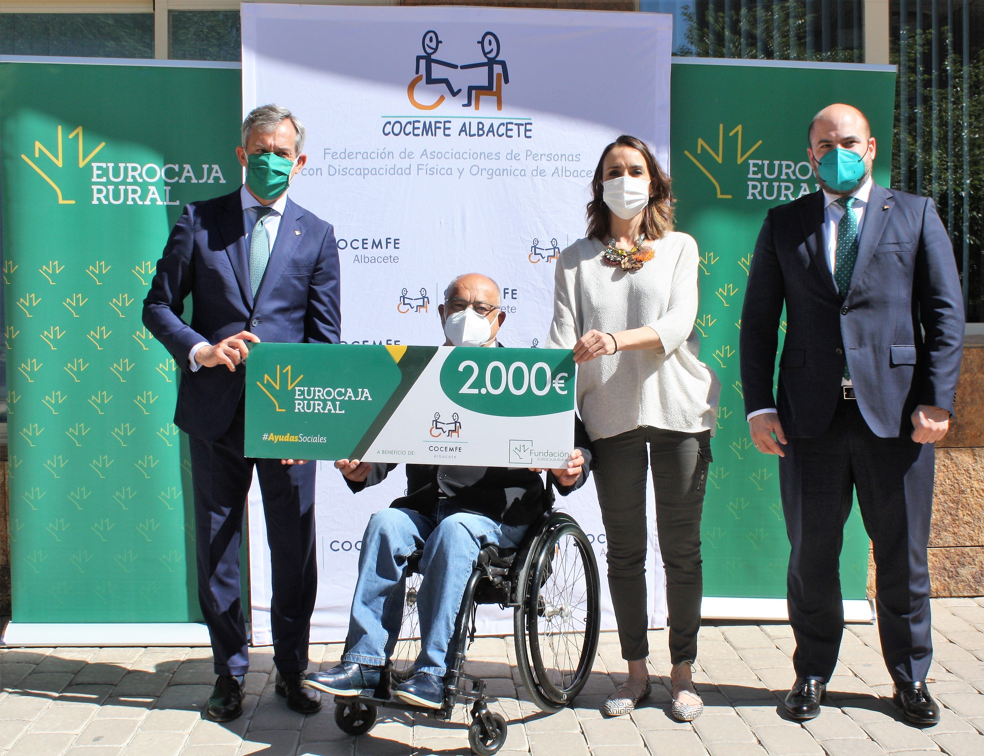 Fundación Eurocaja Rural premia a COCEMFE con una ' Ayuda Social' Fundación Eurocaja Rural premia a COCEMFE con una ' Ayuda Social'