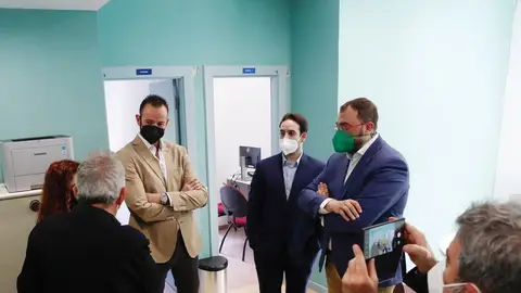 Visita del presidente del Principado, Adrián Barbón, al Centro Municipal de Empresas de Somiedo Visita del presidente del Principado, Adrián Barbón, al Centro Municipal de Empresas de Somiedo