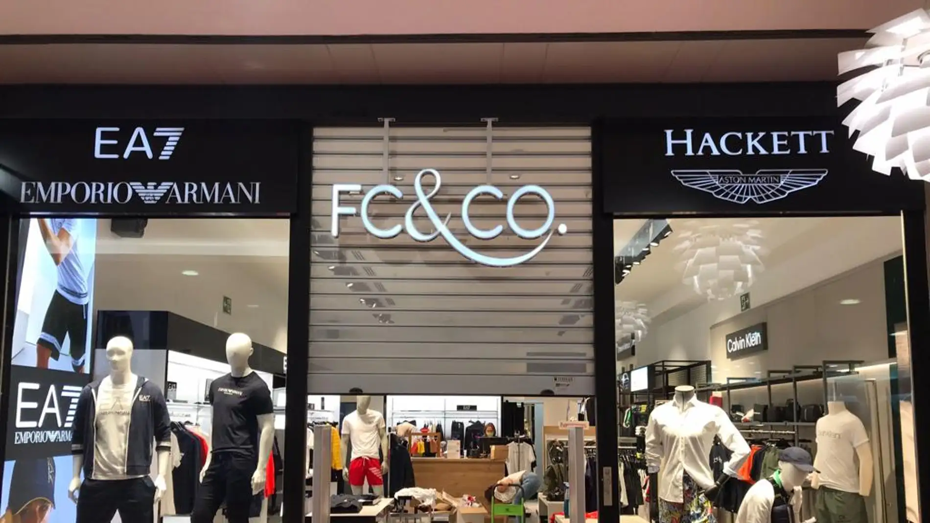 FC&CO abre nueva tienda en La Cañada