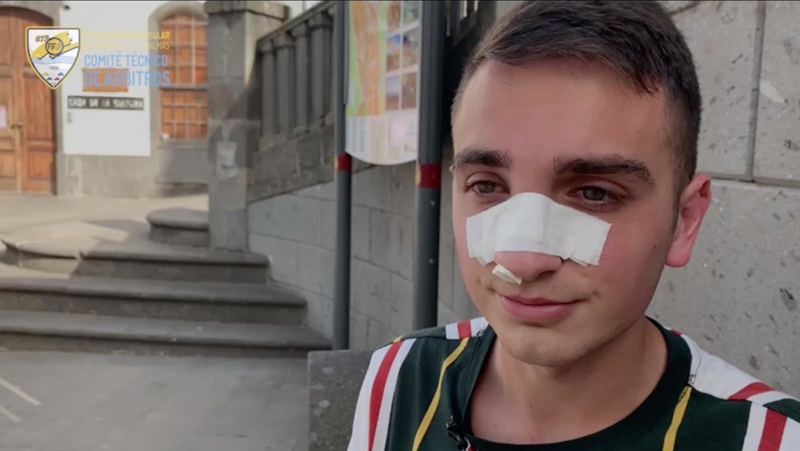 Cuatro años de sanción para el futbolista que le rompió el tabique nasal a un árbitro de un cabezazo Cuatro años de sanción para el futbolista que le rompió el tabique nasal a un árbitro de un cabezazo
