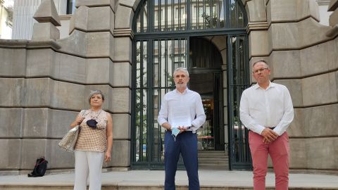 Ra&uacute;l Orellana, alcalde de &Oacute;rgiva, a las puertas de la Fiscal&iacute;a Superior de Andaluc&iacute;a
